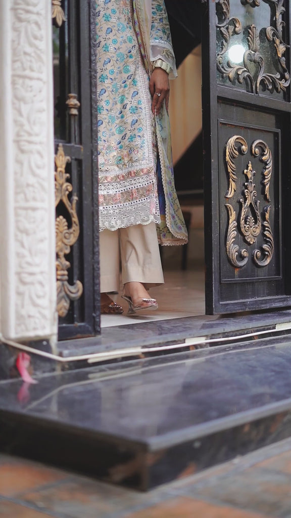Pakistani Branded Suits For Women