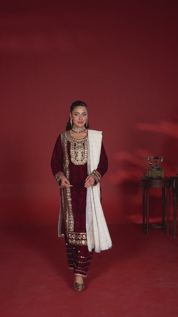 Pakistani Designer Suits